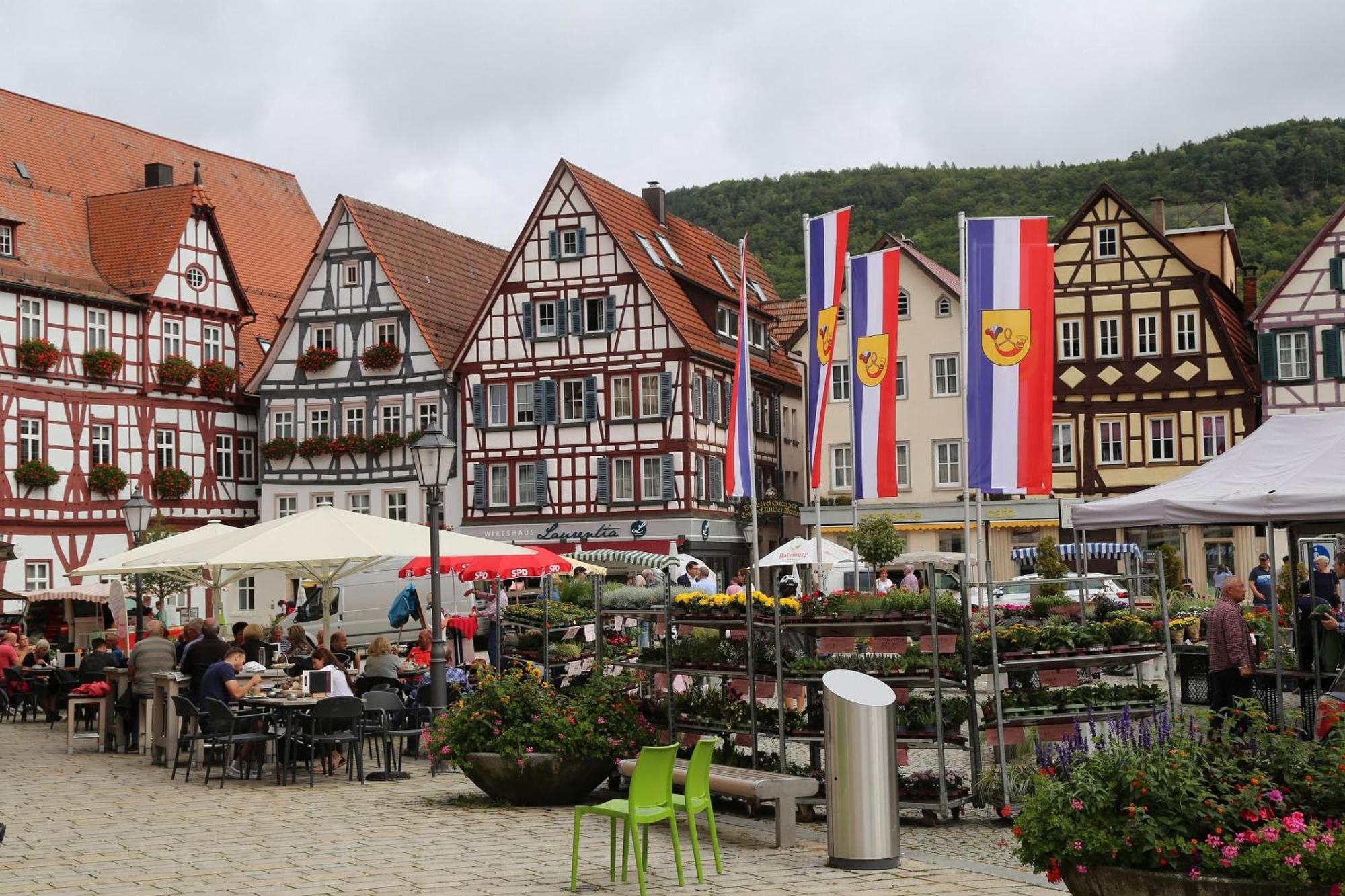Appartement Haus Am Sonnenhuegel à Bad Urach Extérieur photo