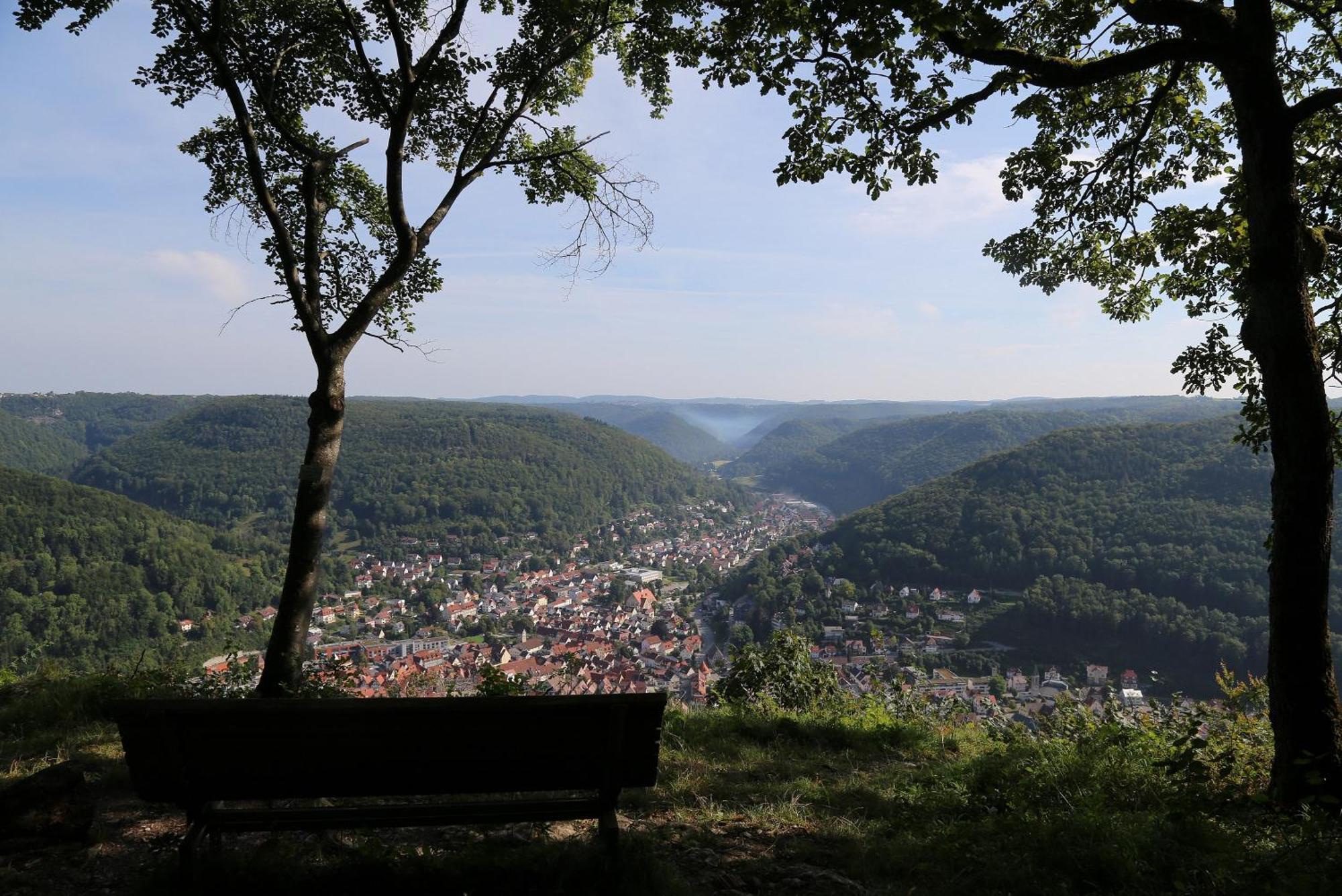 Appartement Haus Am Sonnenhuegel à Bad Urach Extérieur photo